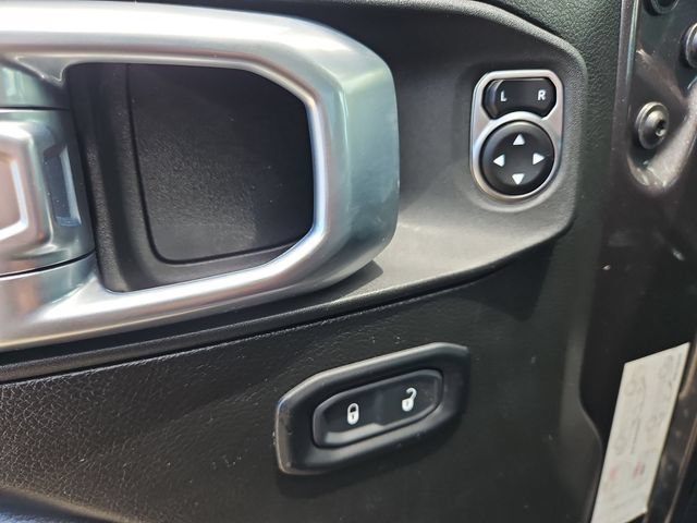 Used 2023 Jeep Wrangler Unlimited Sport AWD/4WD image 21