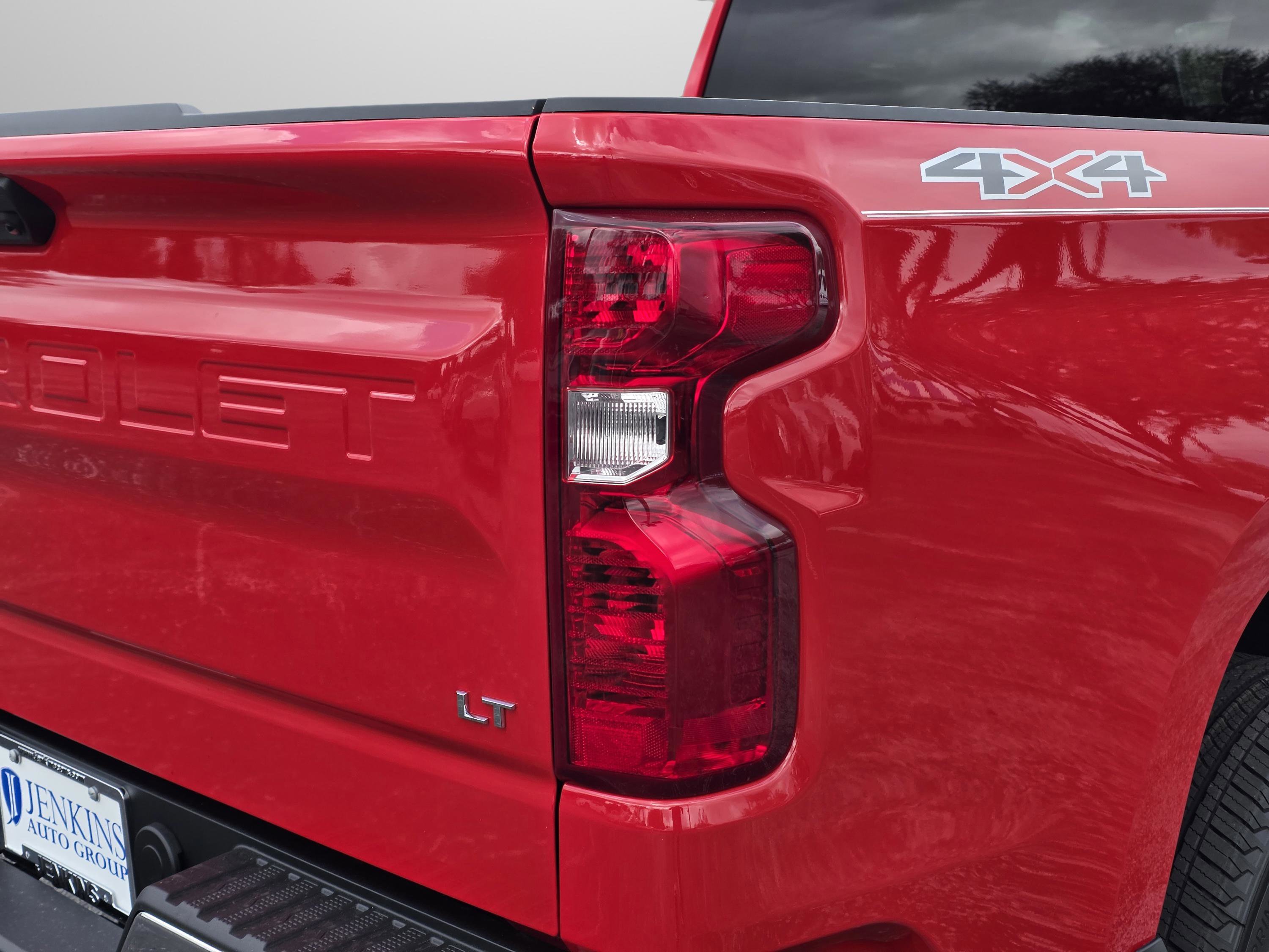 New 2026 Chevrolet Silverado 1500 LT image 14