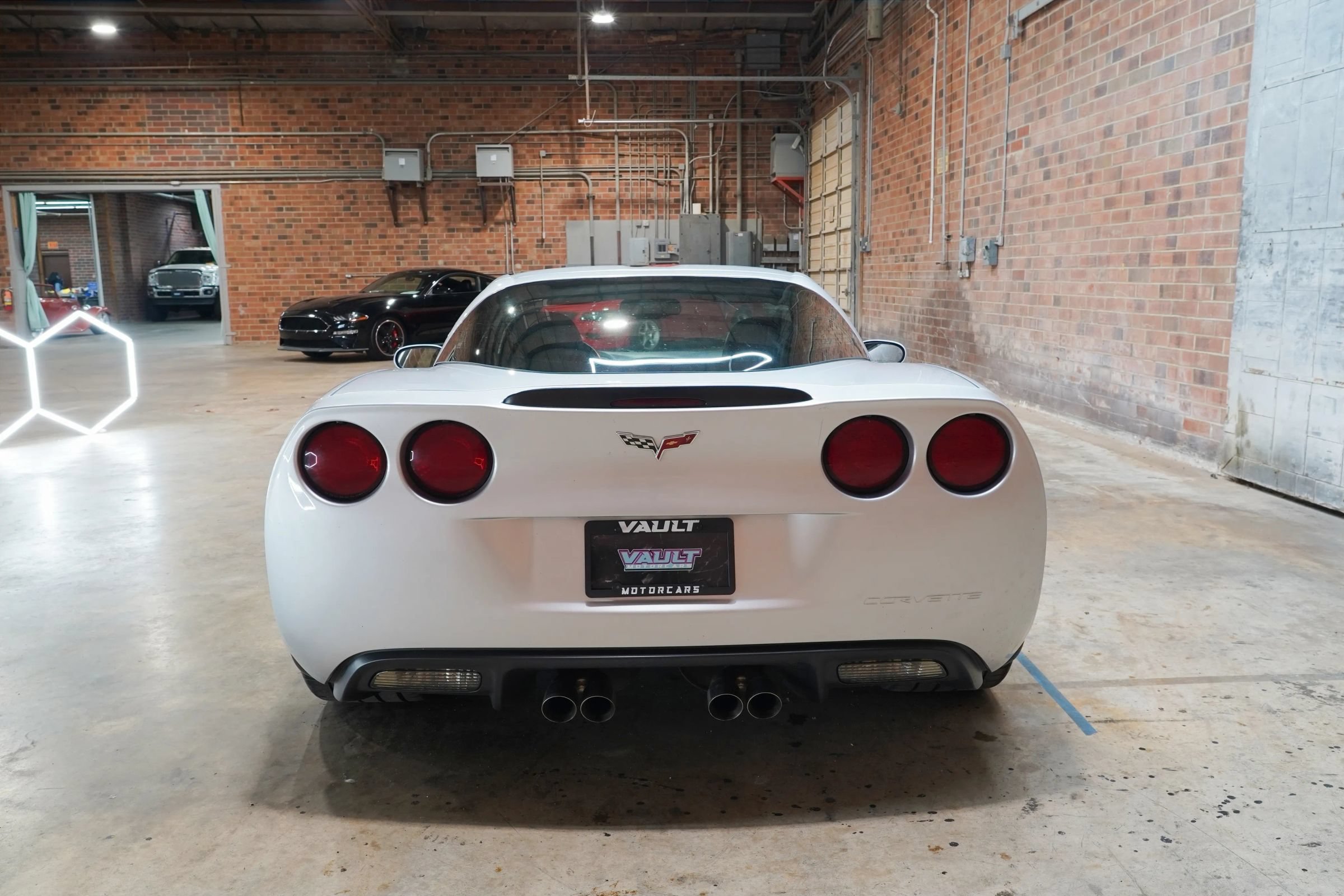 Used 2010 Chevrolet Corvette Grand Sport w/ Preferred Equipment Group RWD image 13