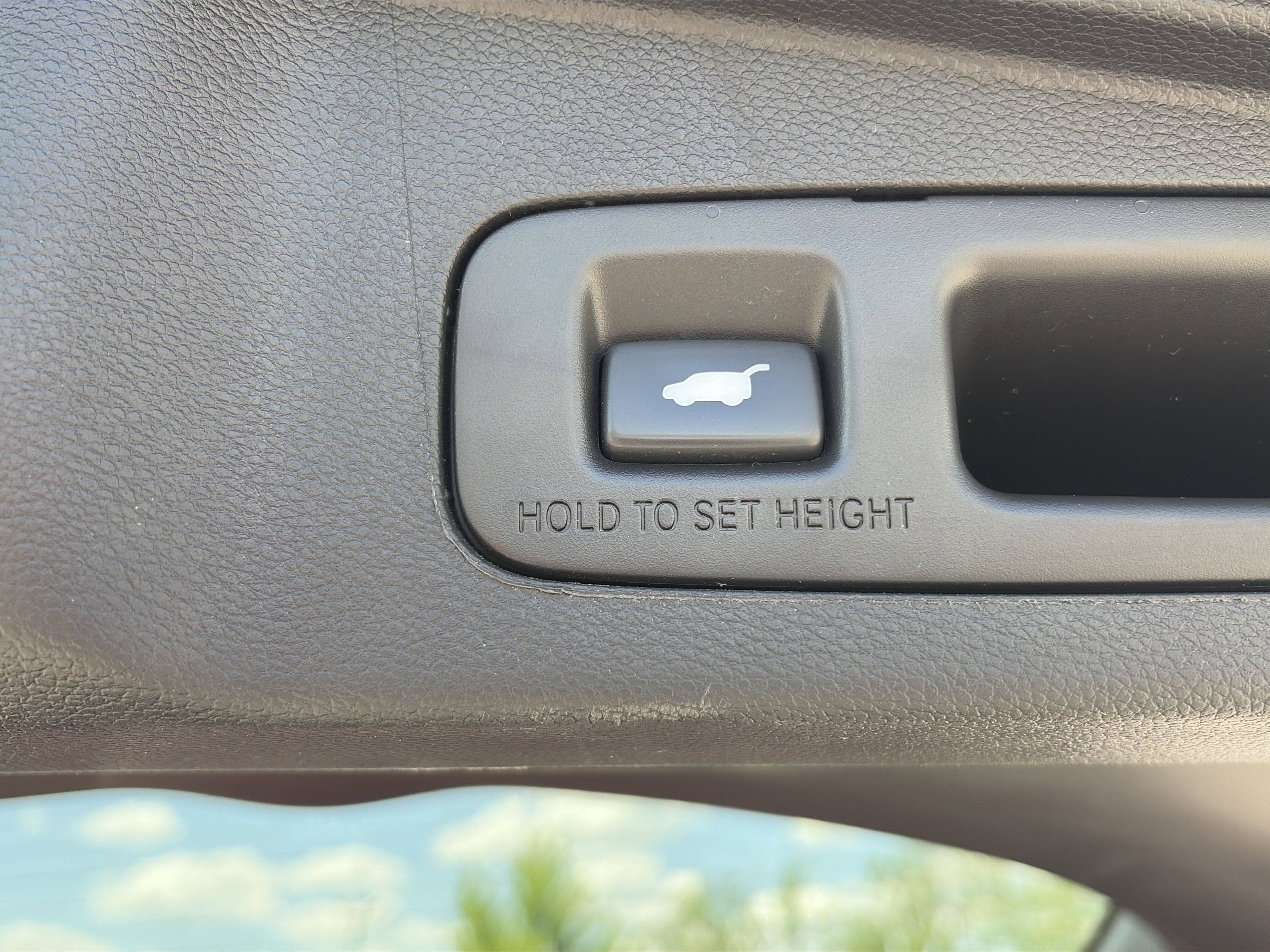 Used 2017 Honda CR-V EX-L image 13