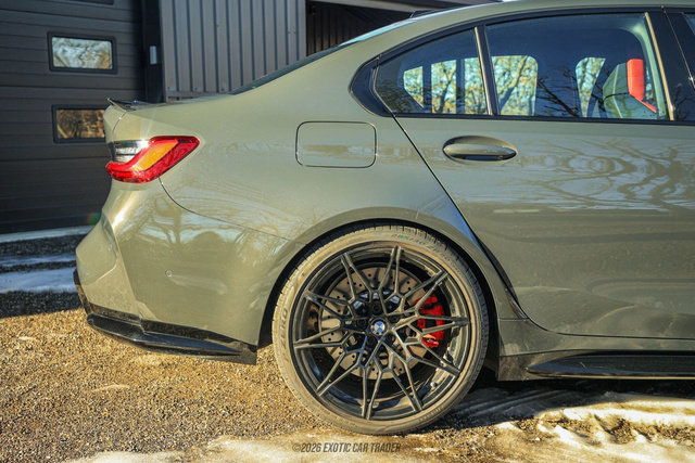 Used 2023 BMW M3 Competition w/ M Carbon Exterior Package AWD/4WD image 10