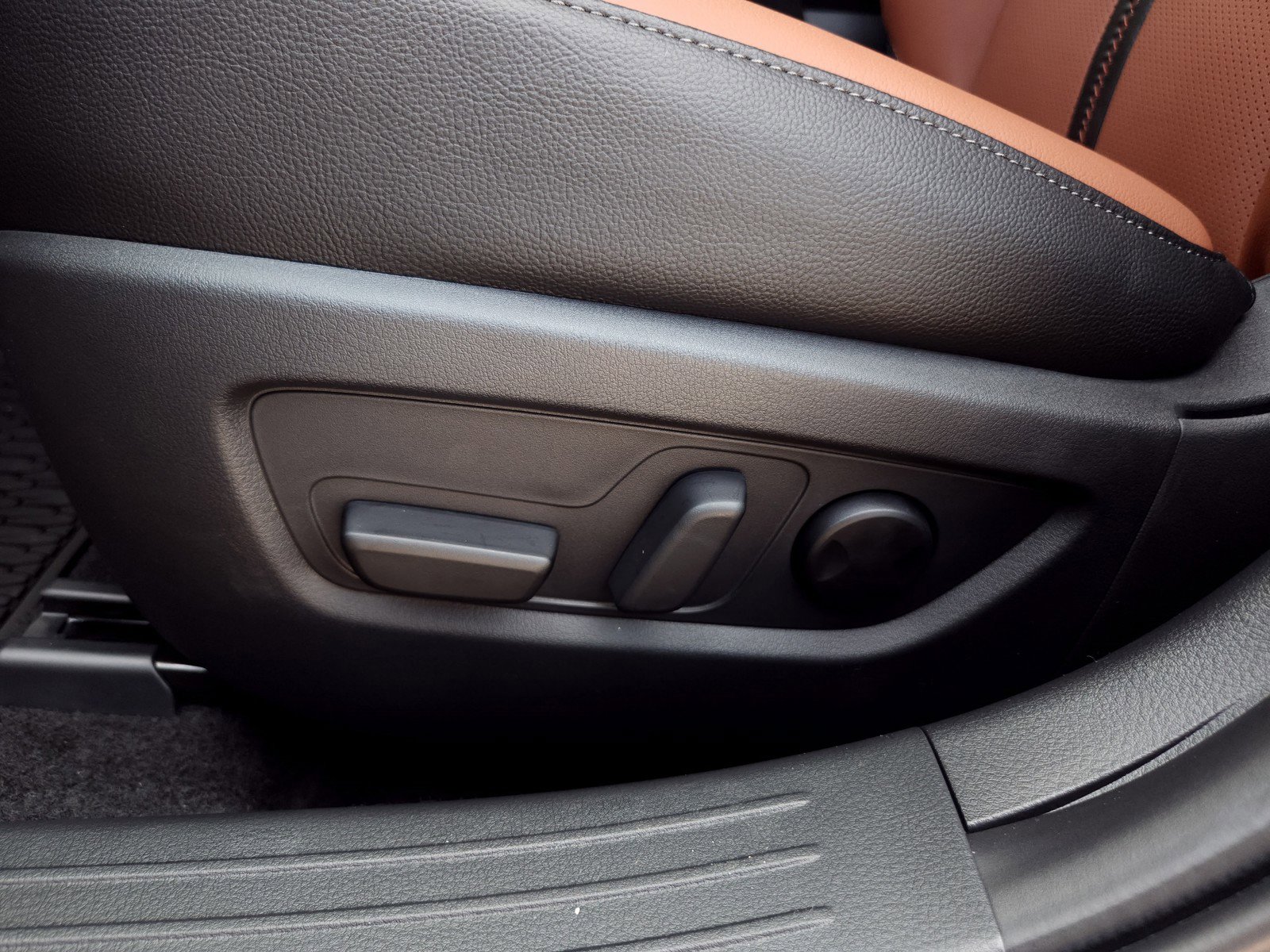 New 2025 MAZDA CX-50 Meridian Edition w/ Weather Package image 11