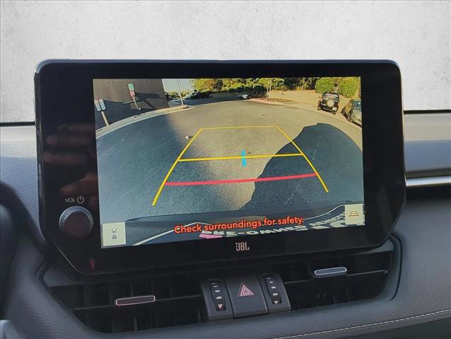 Used 2023 Toyota RAV4 XLE Premium image 14