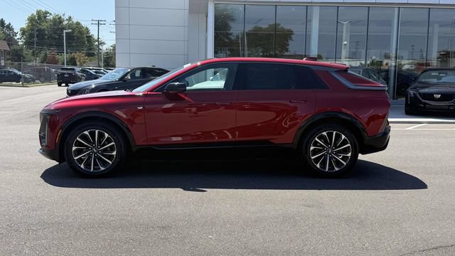 Certified 2024 Cadillac Lyriq Sport w/ LPO, Floor Liner Package AWD/4WD image 10