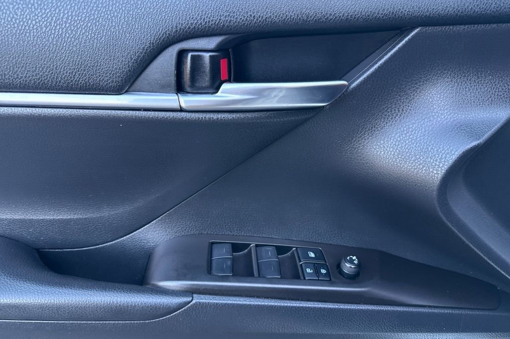 Used 2022 Toyota Camry TRD image 5