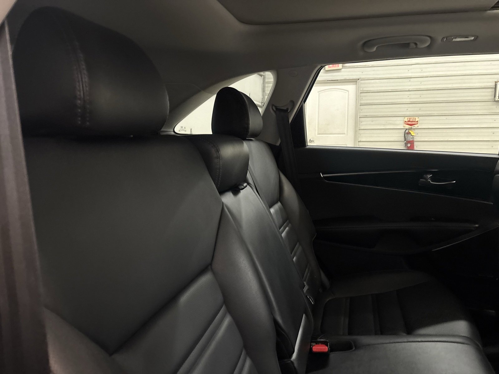 Used 2020 Kia Sorento SX image 36