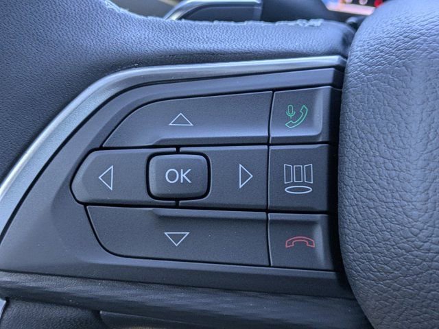 New 2025 Jeep Grand Cherokee Altitude image 22