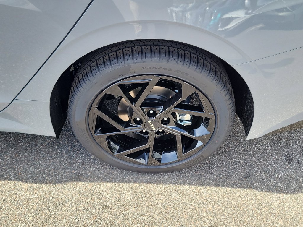 New 2026 Kia K5 GT-Line w/ GT-Line Premium Package FWD image 37