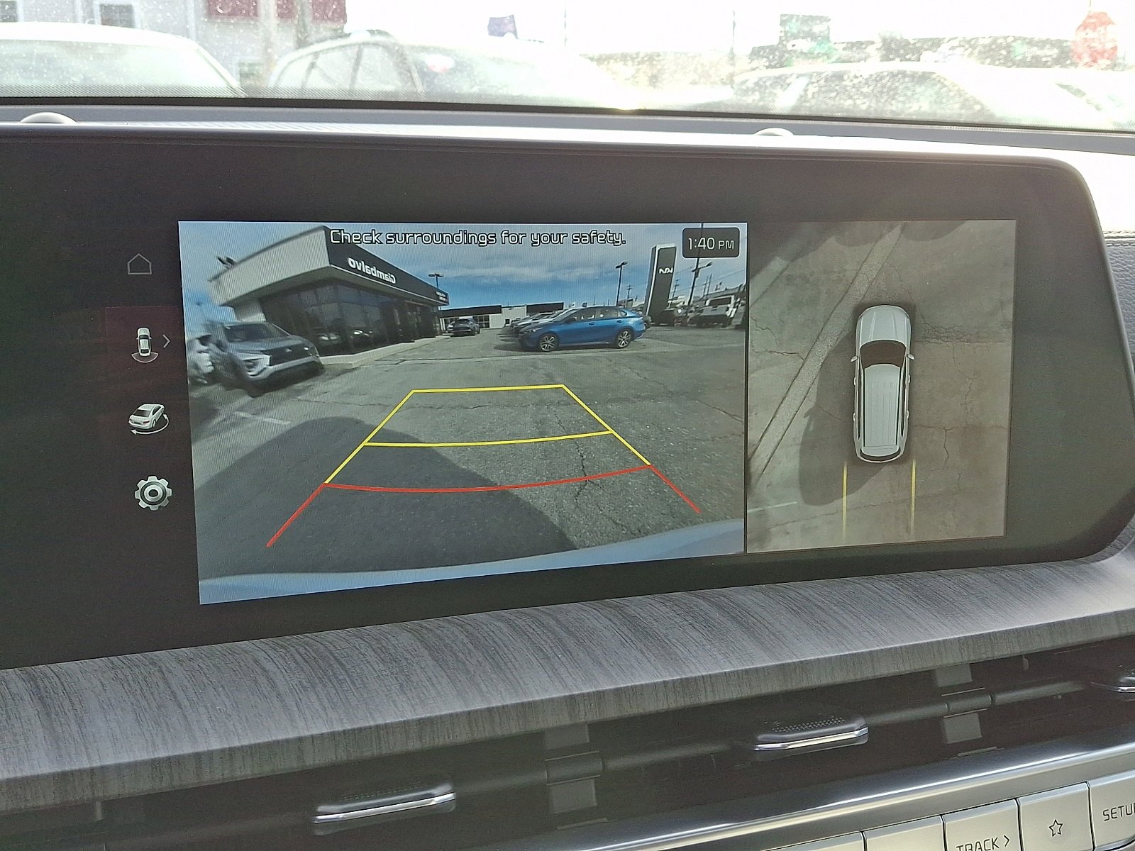 Used 2024 Kia Telluride SX w/ Towing Package image 19