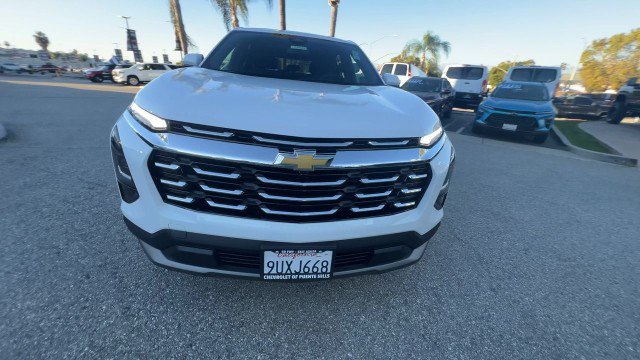 Used 2025 Chevrolet Equinox LT image 3