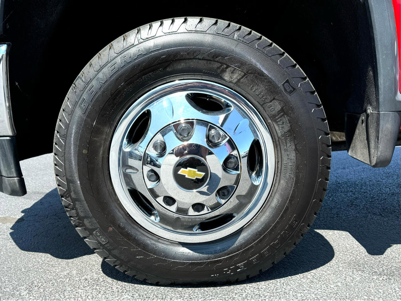 Used 2021 Chevrolet Silverado 3500 LT w/ Convenience Package image 7