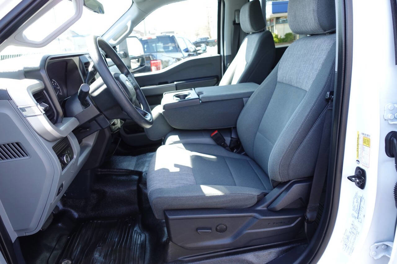 Used 2024 Ford F250 XLT w/ FX4 Off-Road Package image 23