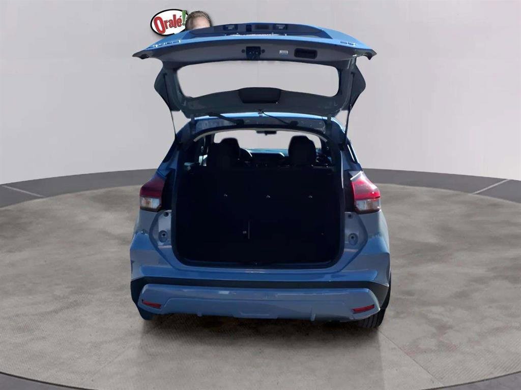 Used 2024 Nissan Kicks SV image 20