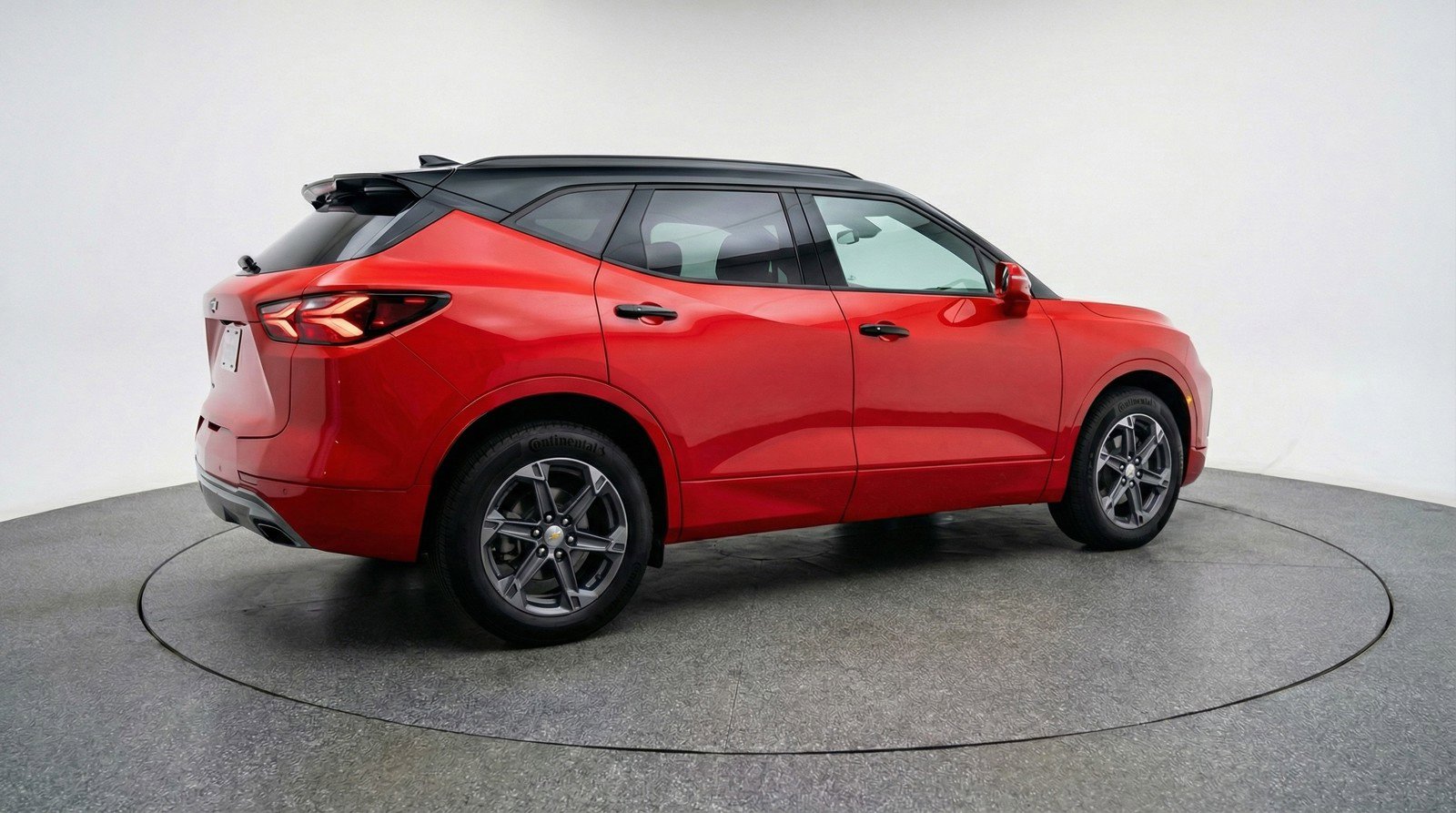 Used 2025 Chevrolet Blazer LT image 9