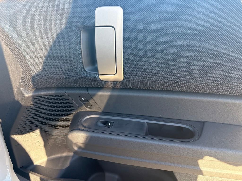 Used 2025 MINI Cooper Countryman S w/ Comfort Package Max image 26