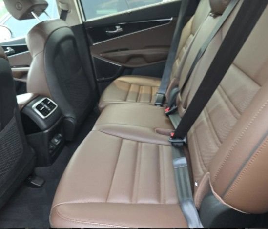 Used 2019 Kia Sorento SX AWD/4WD image 6