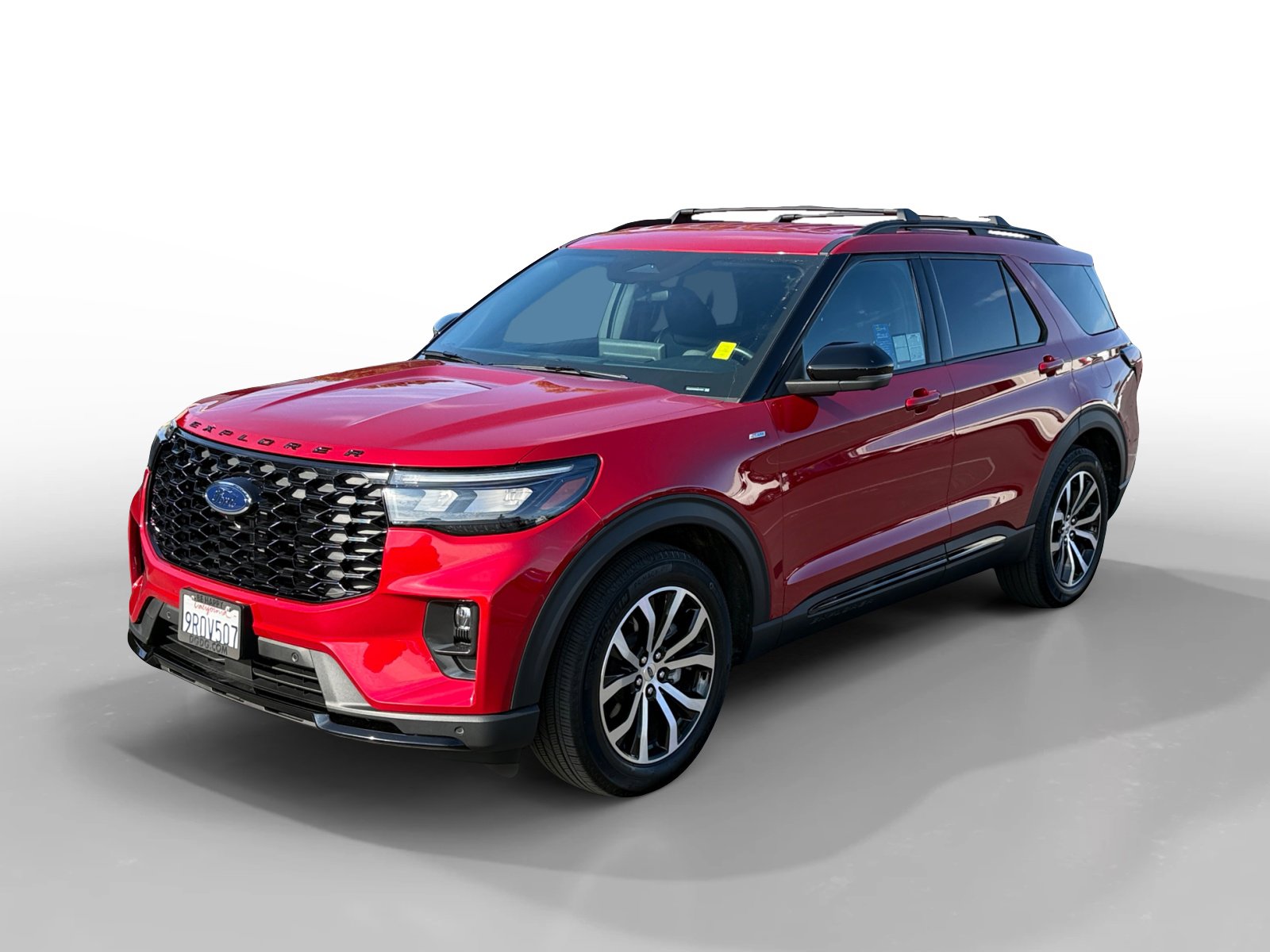 Certified 2025 Ford Explorer ST-Line image 1