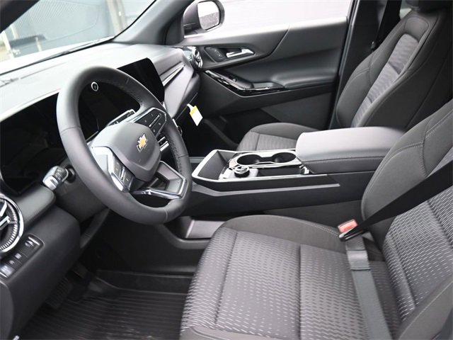 New 2026 Chevrolet Equinox LT w/ LPO, Floor Liner Package image 8