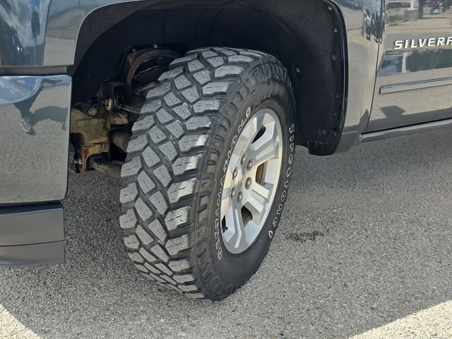 Used 2019 Chevrolet Silverado 1500 LT w/ All Star Edition image 31