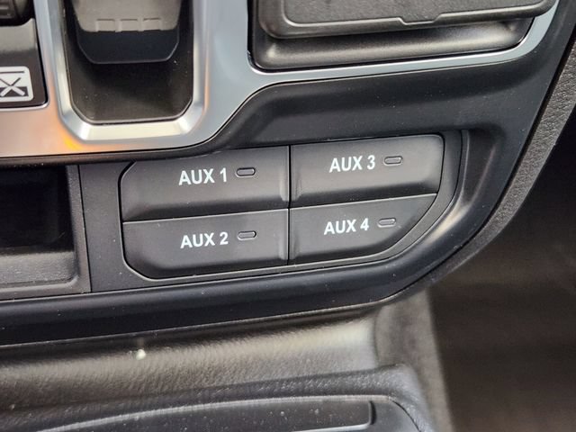 New 2026 Jeep Gladiator Sport AWD/4WD image 16