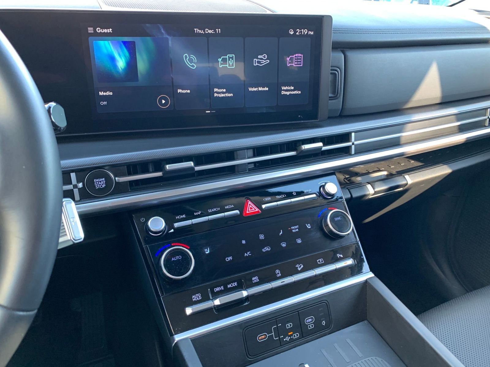 Used 2025 Hyundai Santa Fe SEL image 20