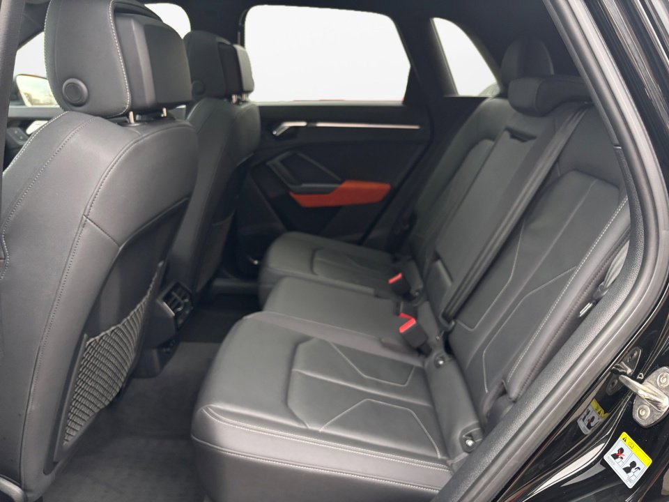 Used 2020 Audi Q3 2.0T Premium Plus w/ Premium Plus Package image 13