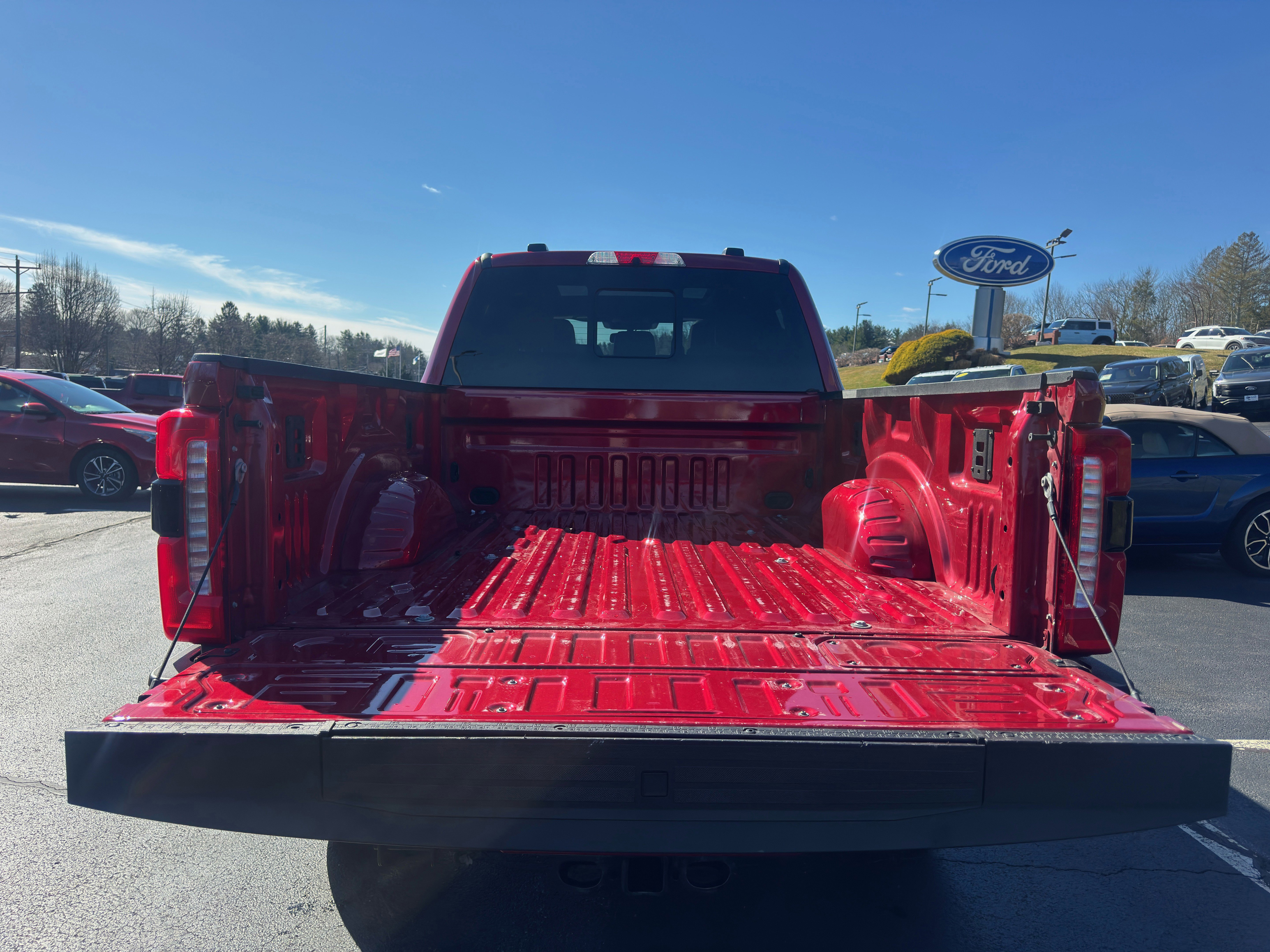 Used 2024 Ford F250 Lariat w/ Sport Appearance Package image 18