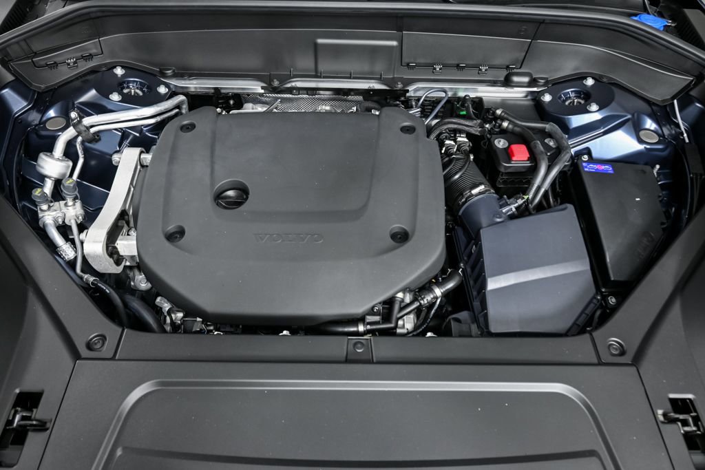 Used 2026 Volvo XC90 B6 Plus w/ Protection Package Premier image 38