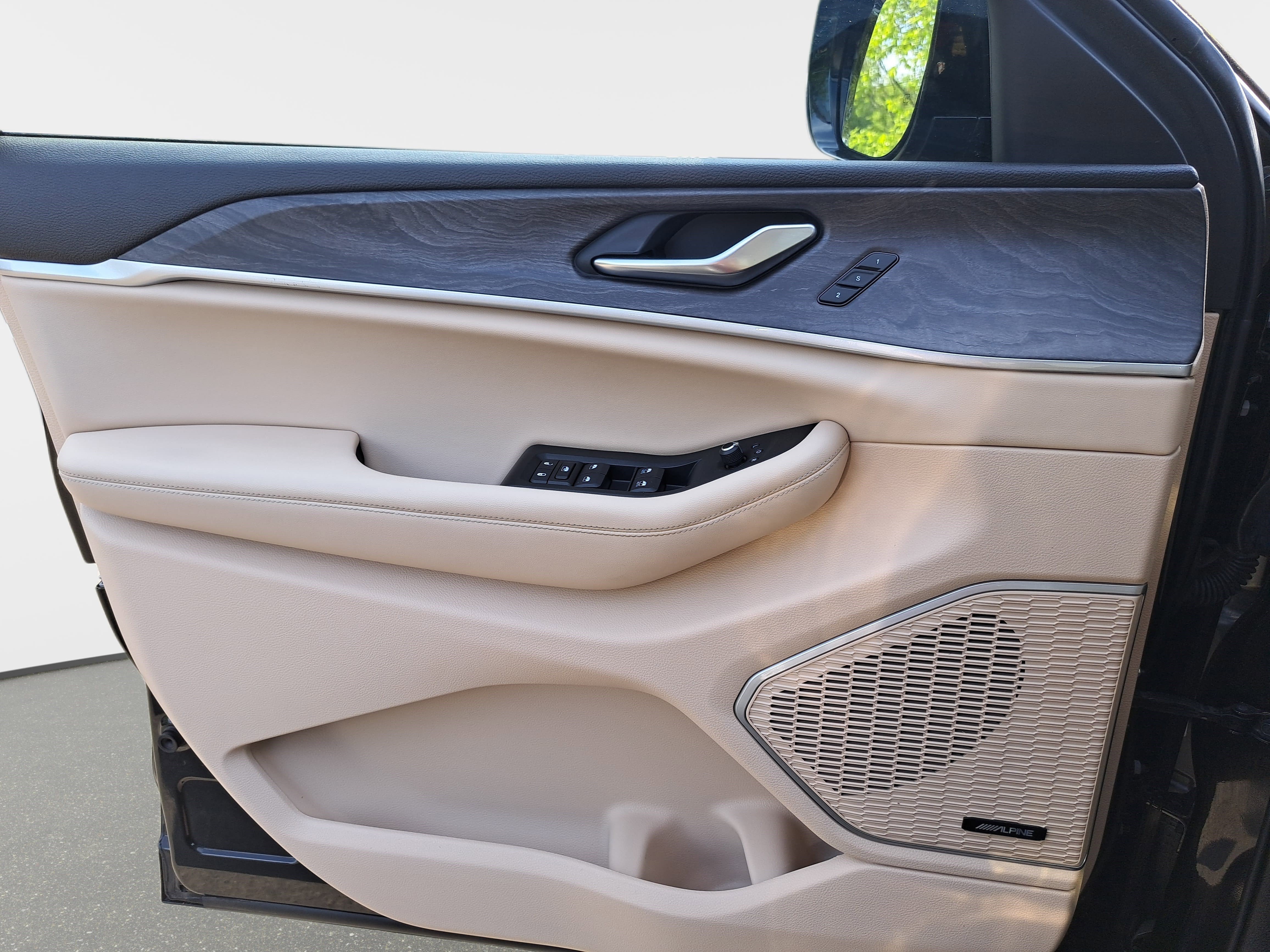 Used 2021 Jeep Grand Cherokee L Limited image 28