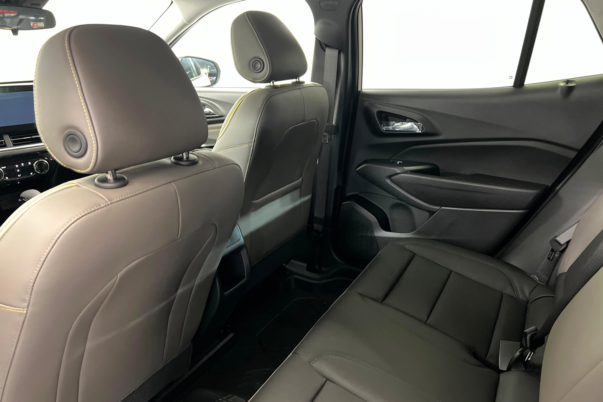 New 2026 Chevrolet Trax ACTIV w/ Driver Confidence Package image 20