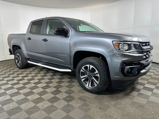 Used 2021 Chevrolet Colorado Z71 image 2