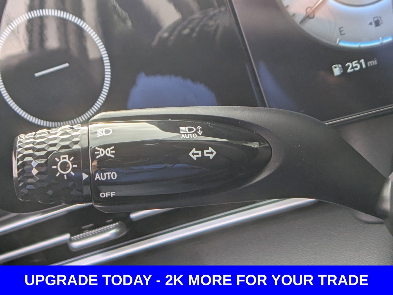 New 2026 Hyundai Elantra Limited image 36