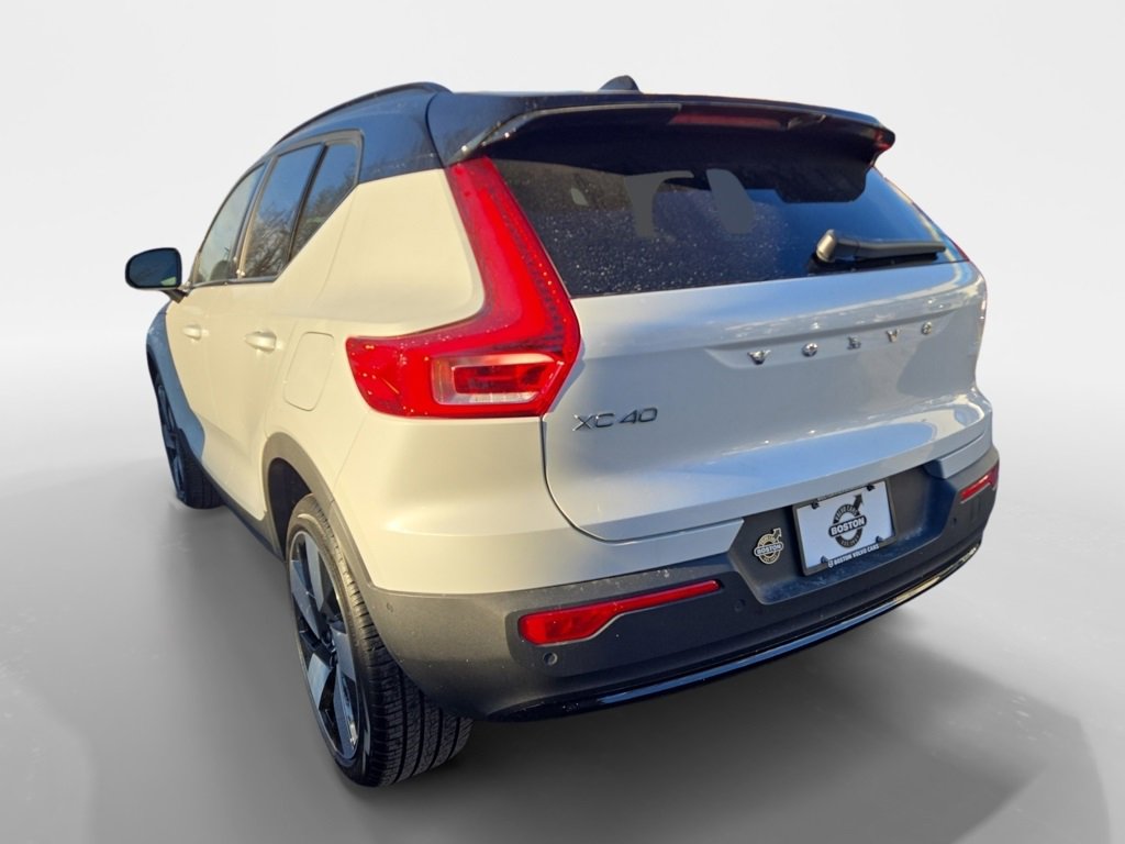 Certified 2024 Volvo XC40 Recharge Ultimate w/ Protection Package Premier image 5