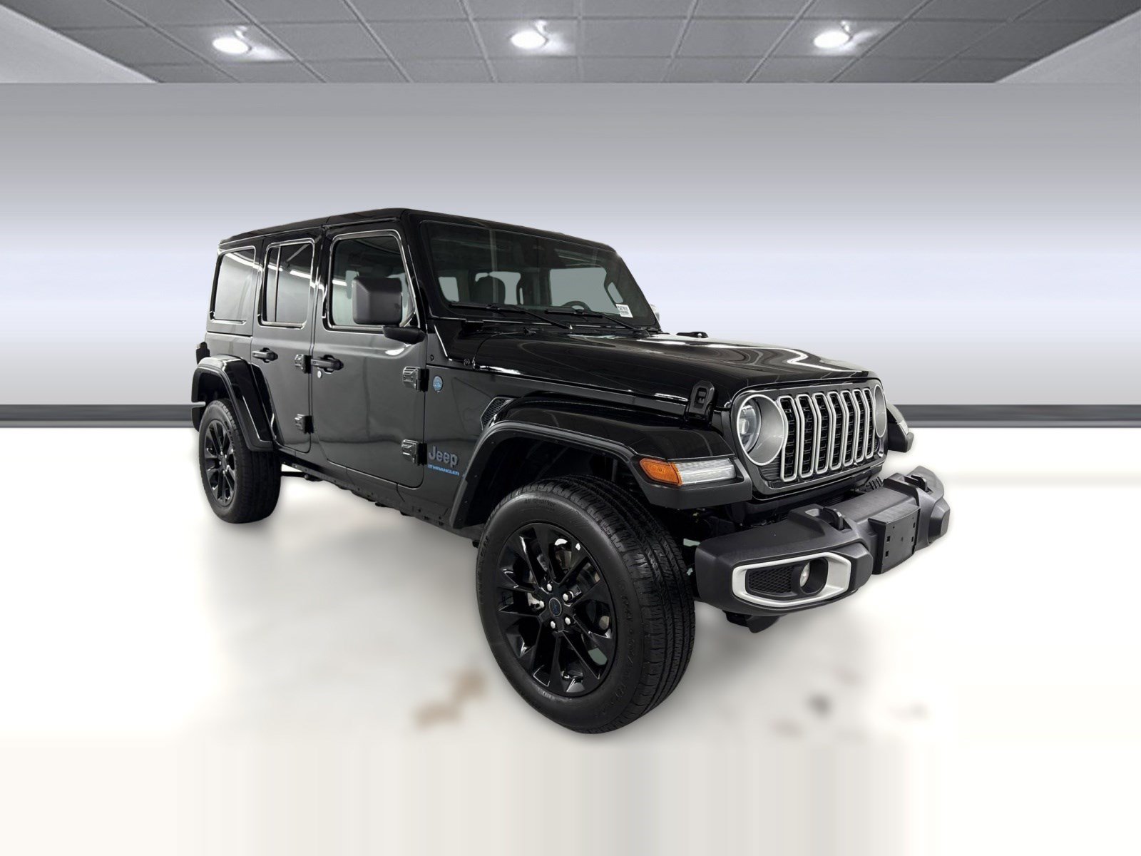 Used 2025 Jeep Wrangler Unlimited Sahara w/ Safety Group AWD/4WD image 6