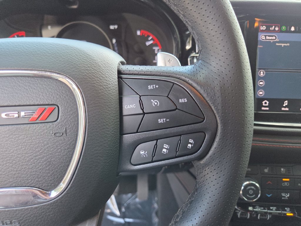 Used 2023 Dodge Durango GT RWD image 37