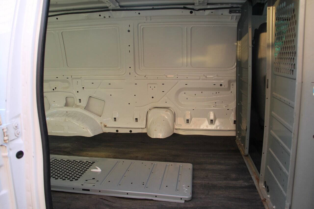 Used 2013 Ford E-250 and Econoline 250 E 250 3dr Cargo Van w/ PWR Group image 21