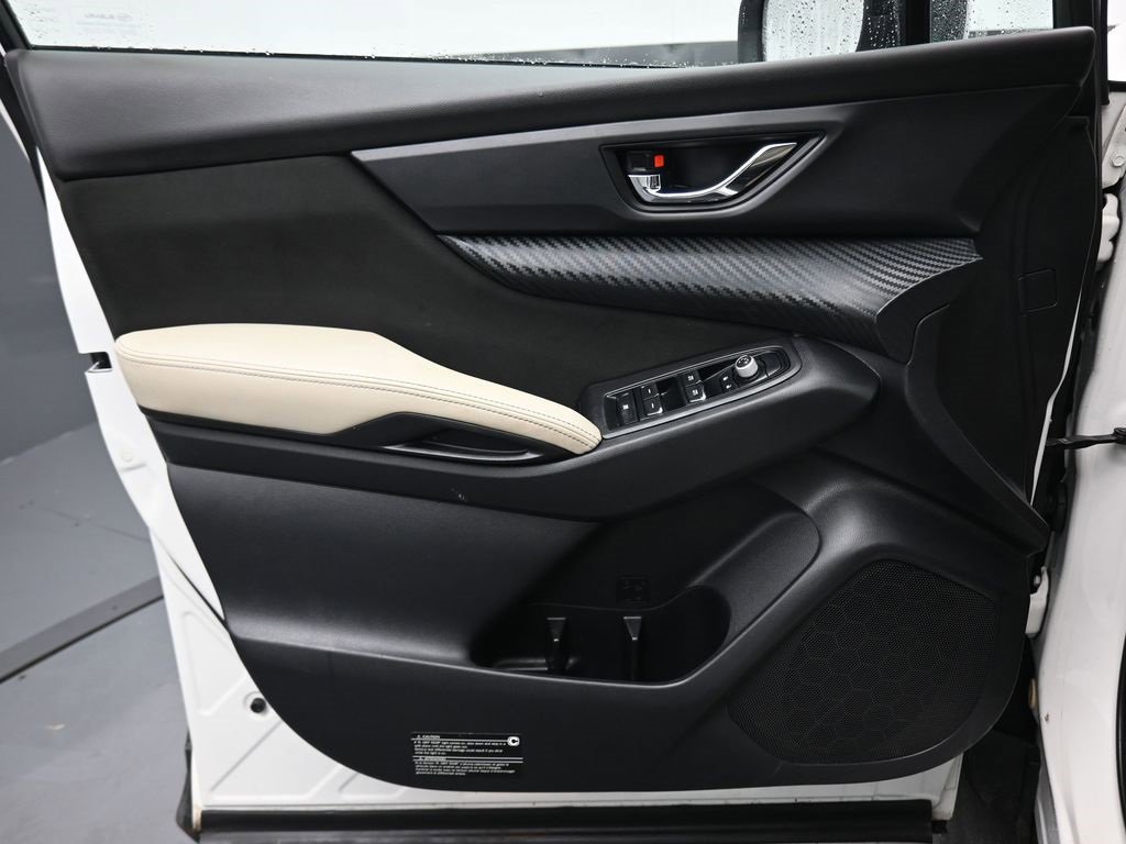 Used 2023 Subaru Ascent Premium w/ Convenience Package image 9