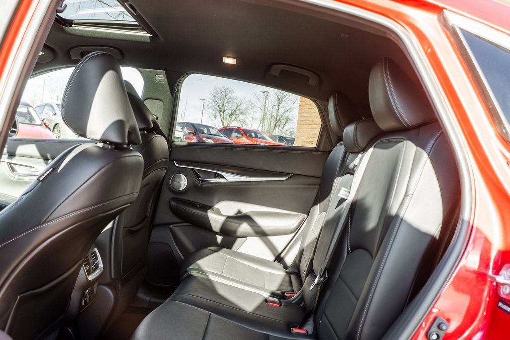 Used 2022 INFINITI QX55 Essential w/ Proassist Package image 28