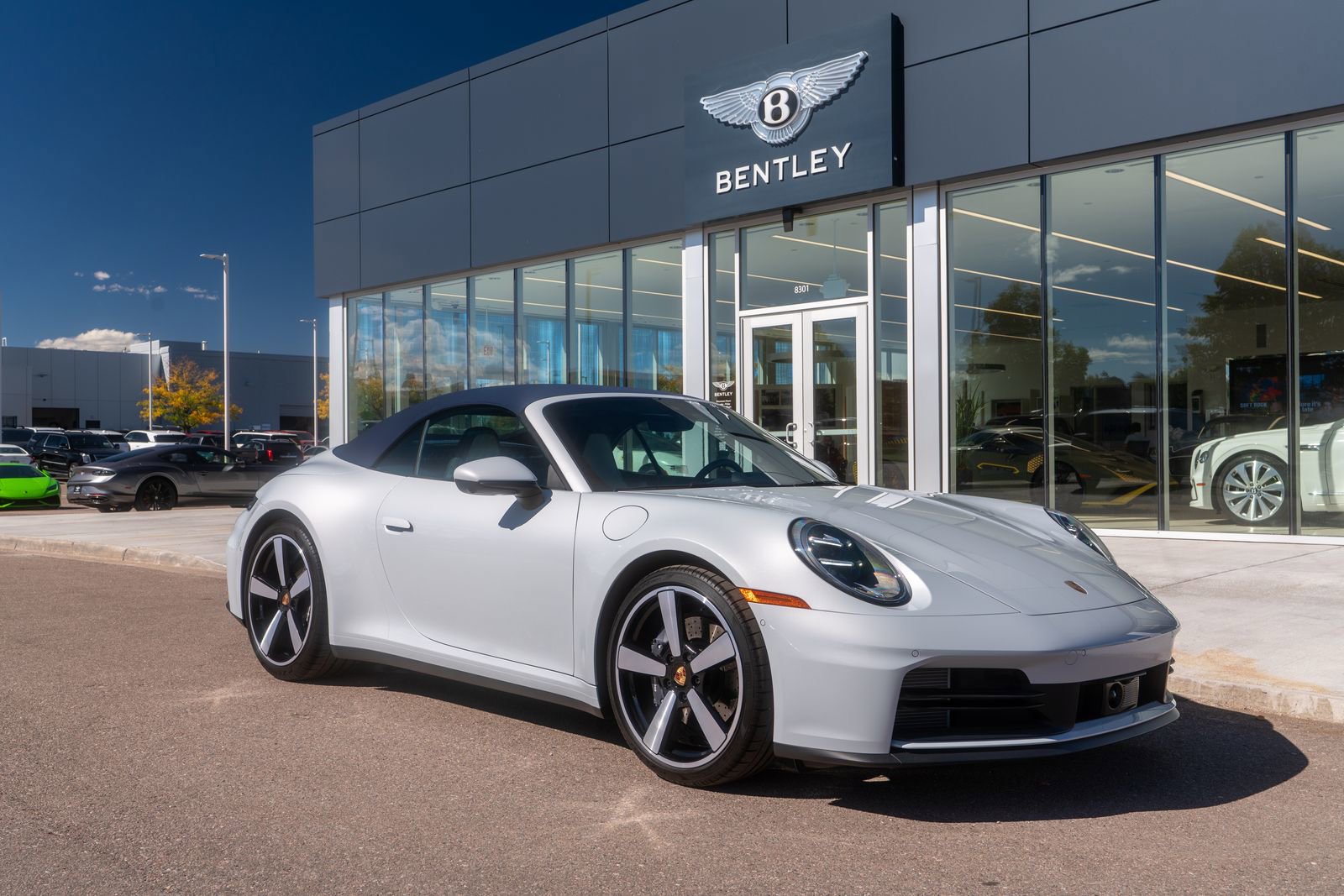 Used 2025 Porsche 911 Carrera image 23