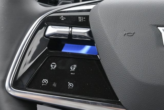 New 2026 Cadillac Optiq Sport 2 AWD/4WD image 29