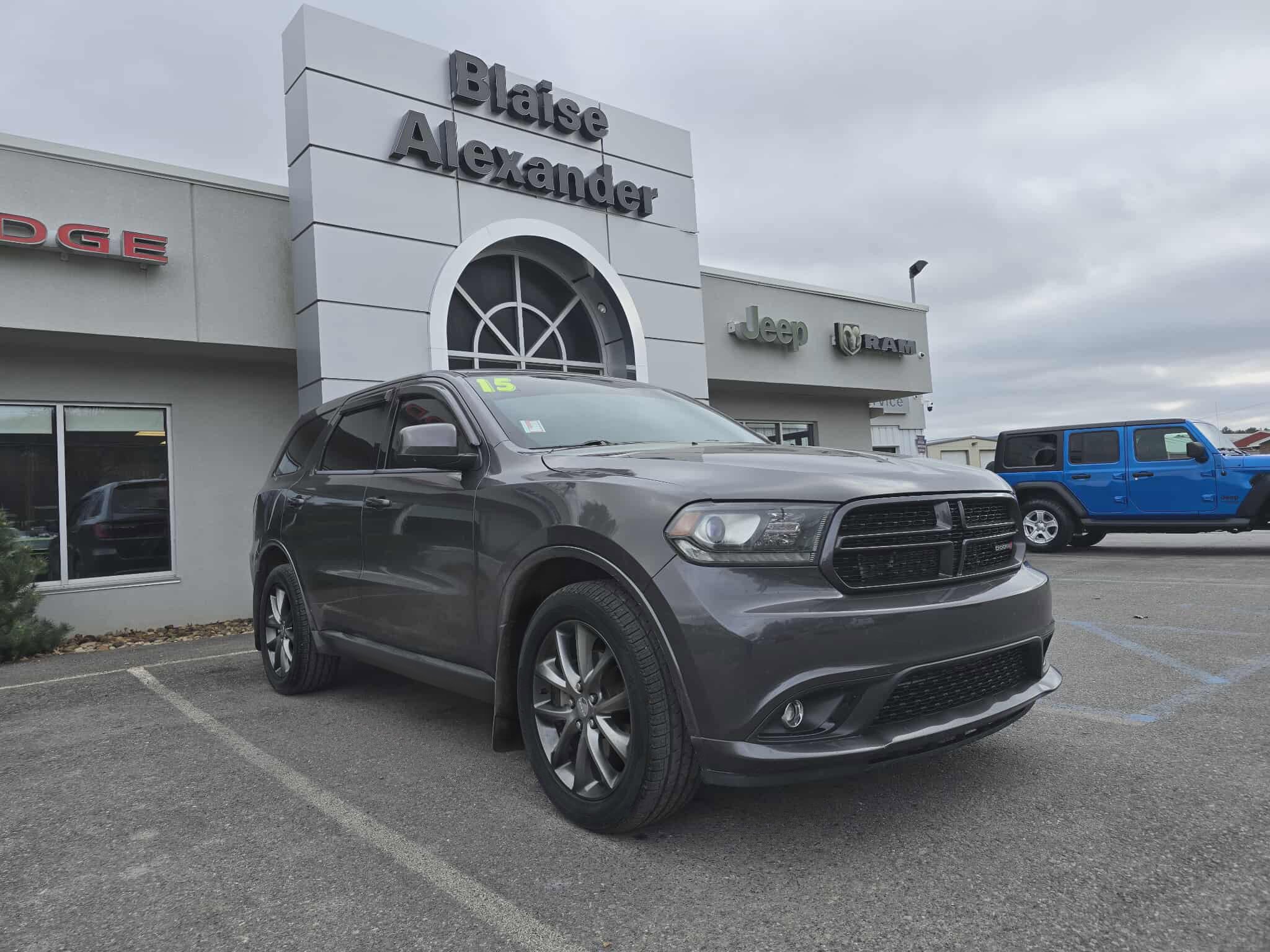 Used 2015 Dodge Durango SXT w/ Quick Order Package 23B