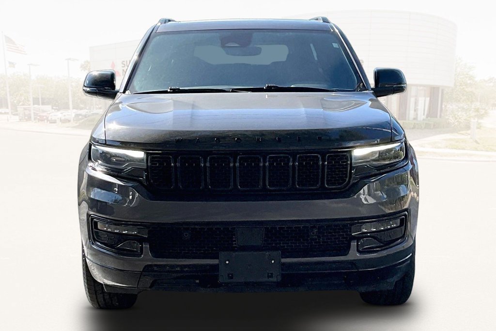 Used 2024 Jeep Wagoneer Series II AWD/4WD image 2