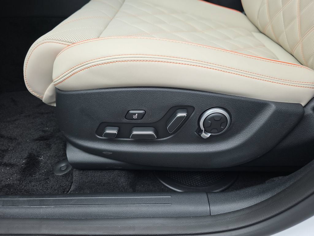 New 2026 Genesis GV70 3.5T Sport Prestige AWD/4WD image 12