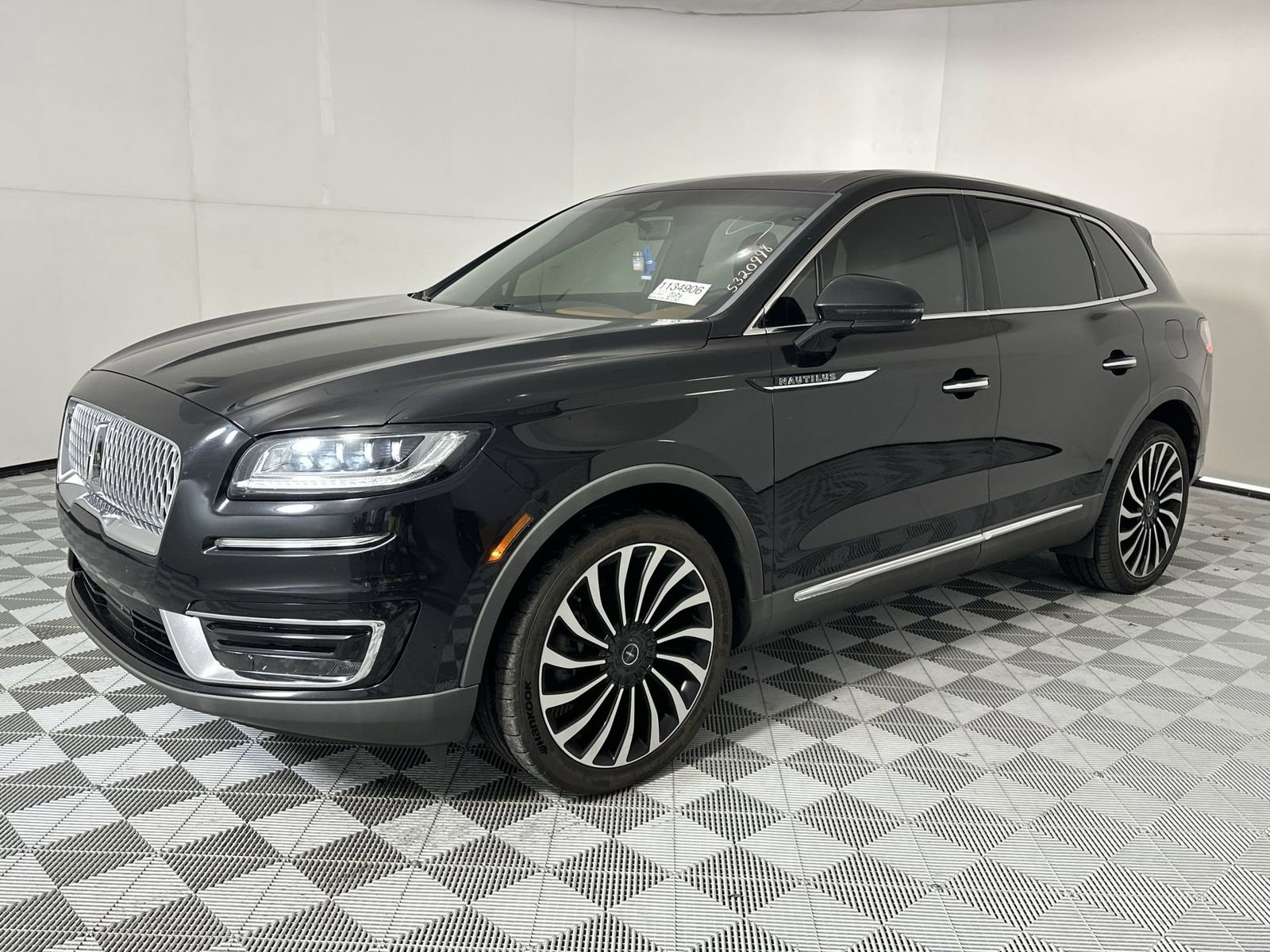 Used 2019 Lincoln Nautilus Black Label AWD/4WD image 4