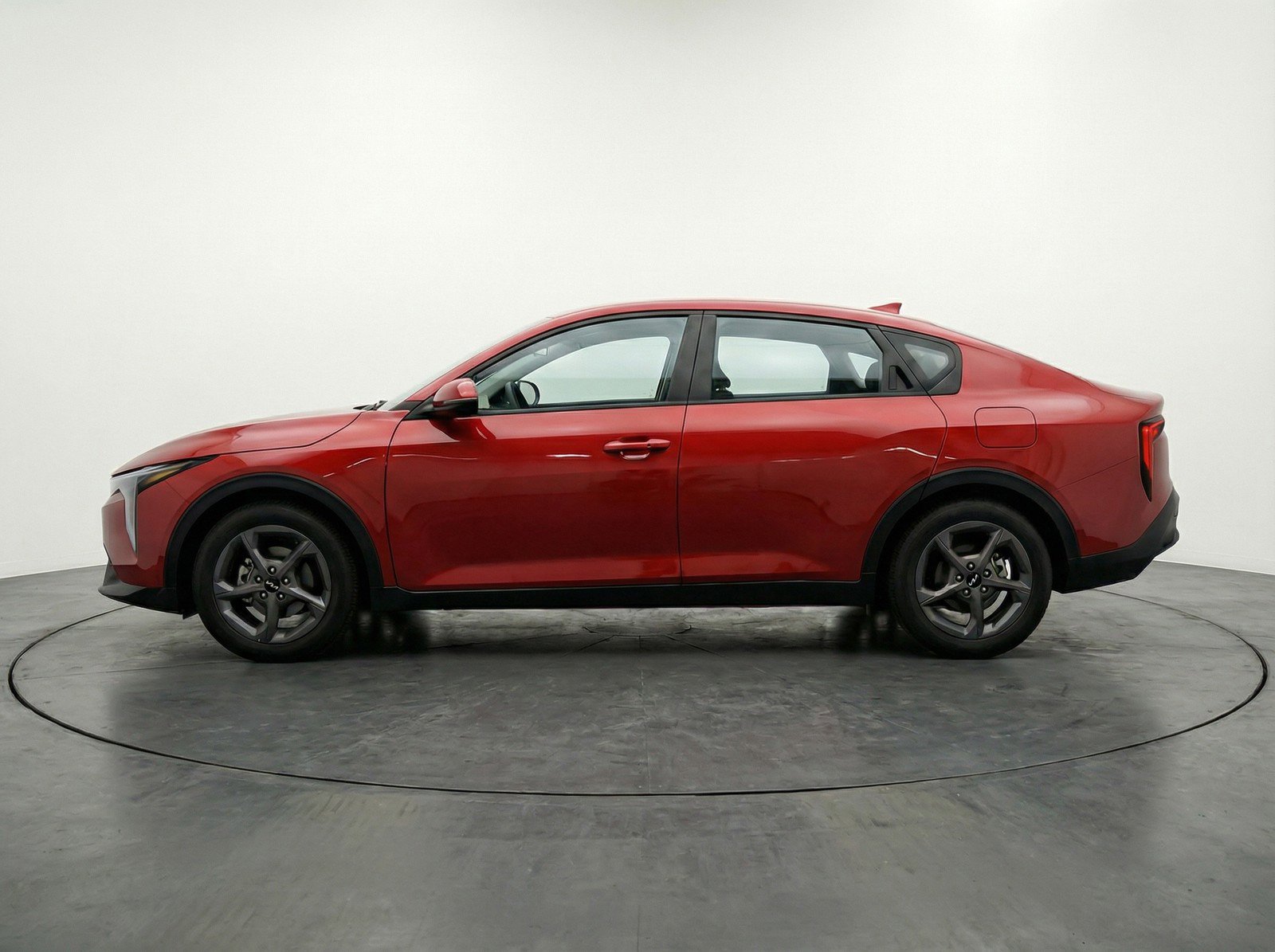 Used 2025 Kia K4 LXS image 5