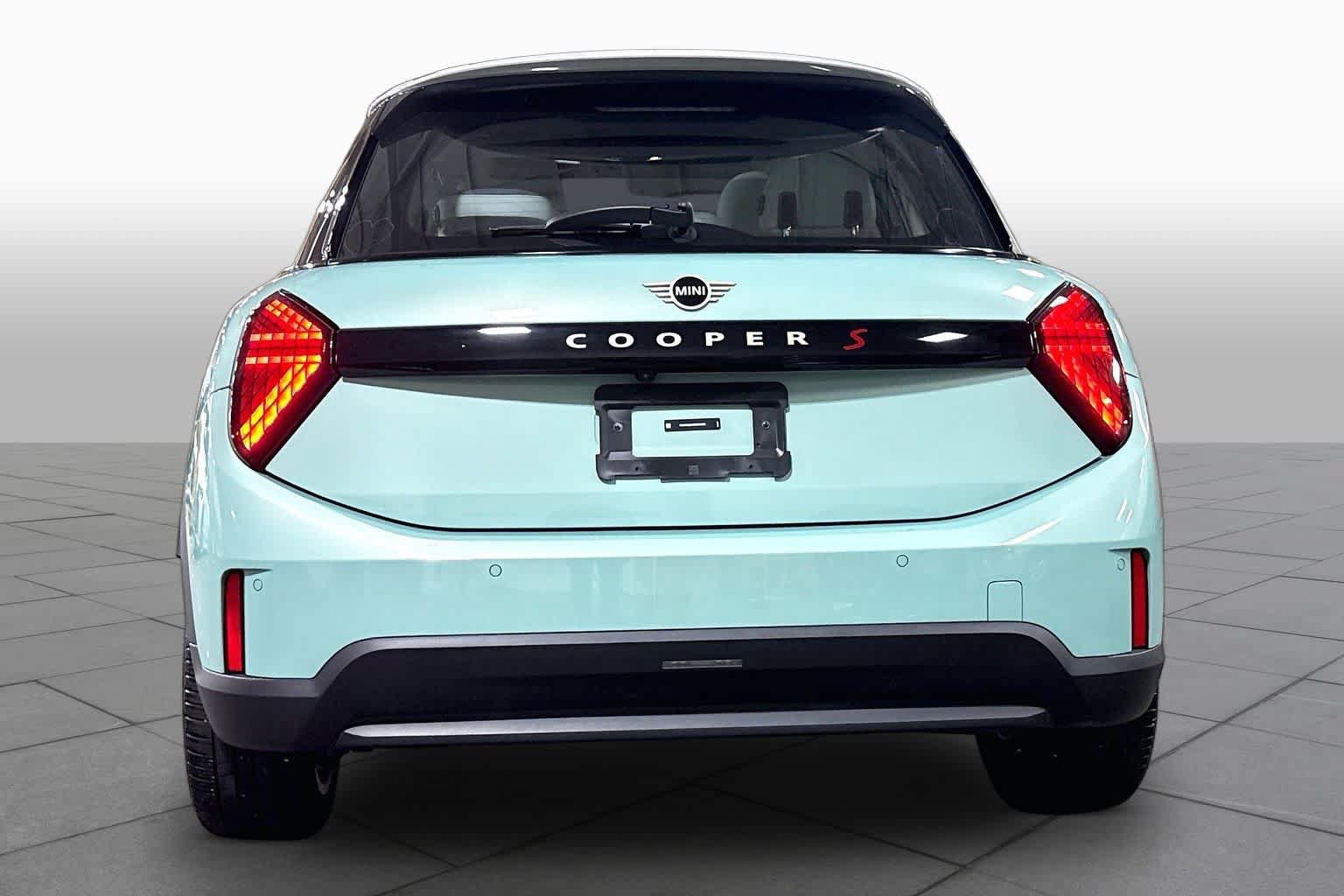 Used 2025 MINI Cooper S FWD image 5