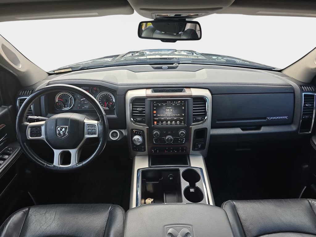 Used 2014 RAM 1500 Laramie w/ Convenience Group image 9