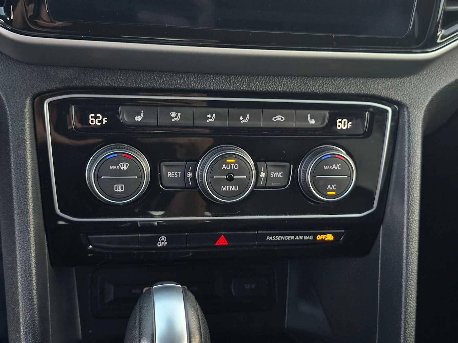 Used 2022 Volkswagen Atlas SE image 29