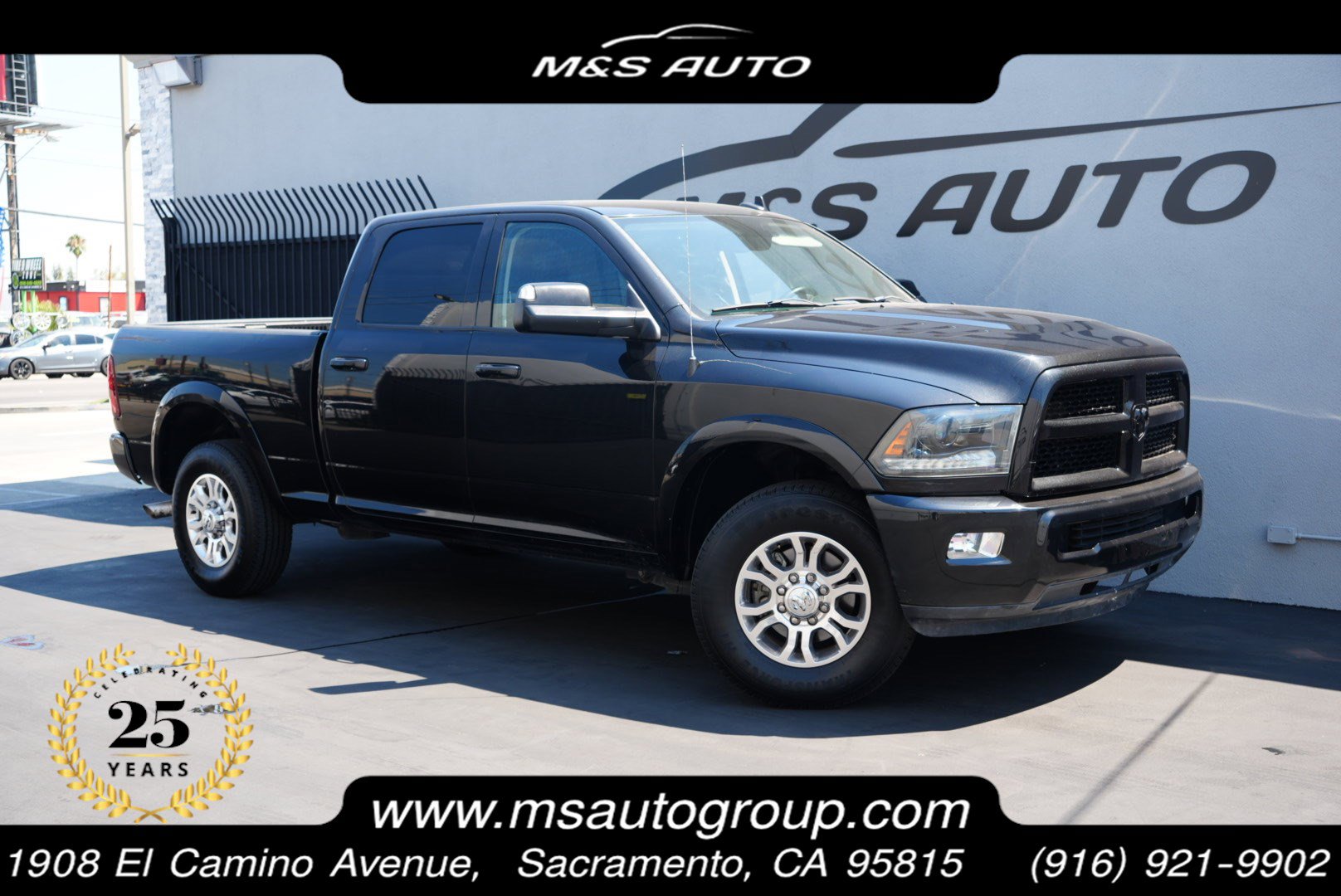 Used 2015 RAM 2500 Laramie w/ Black Appearance Group