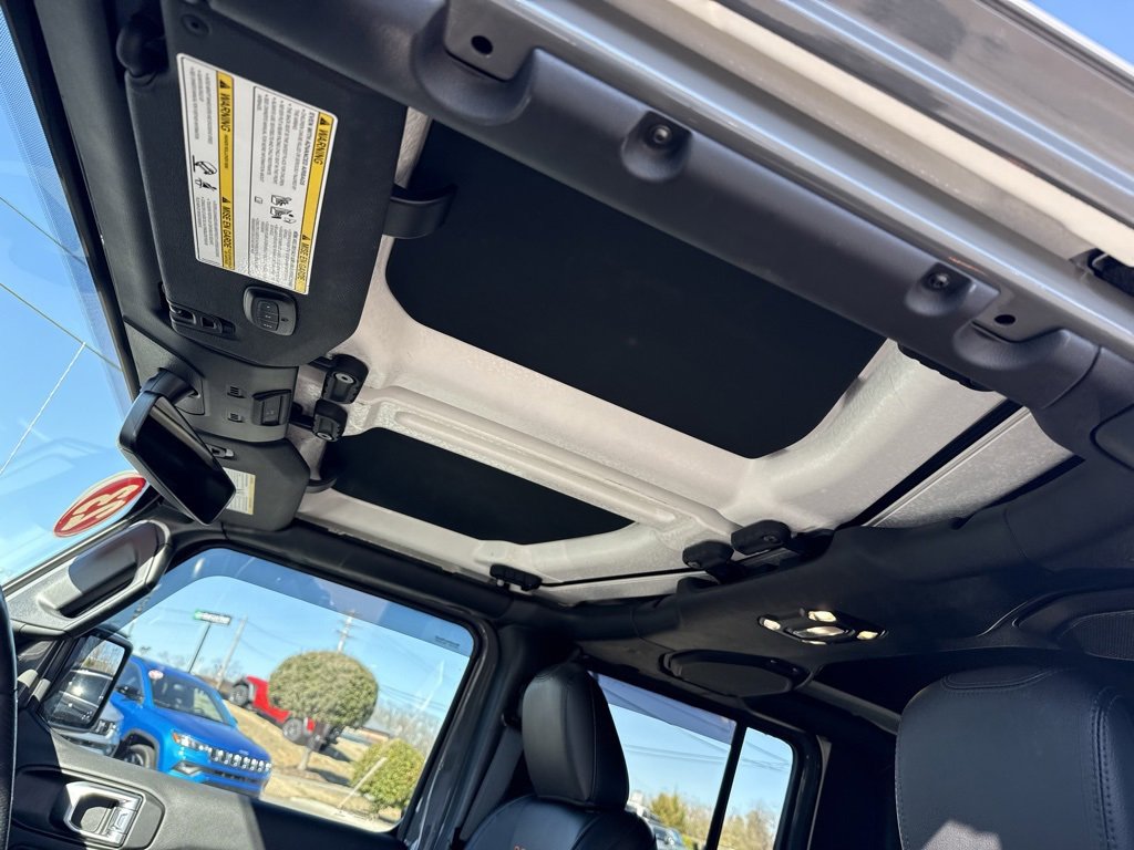 Used 2023 Jeep Gladiator Mojave w/ LED Lighting Group image 27